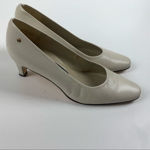 Cream Leather Pumps Sz 8